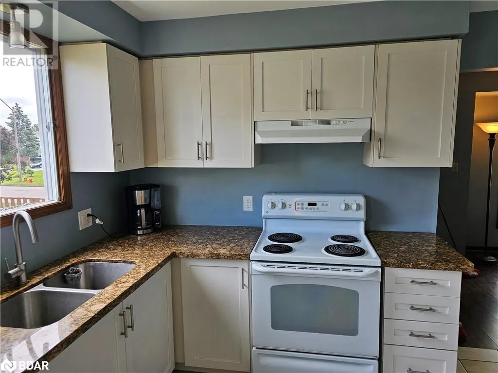 3 BAXTER Crescent Unit# BEDROOM 4, #BEDROOM 4