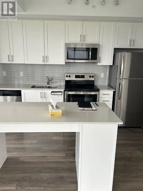 550 NORTH SERVICE Road Unit# 1201, #1201