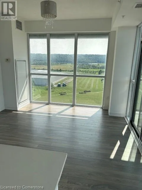 550 NORTH SERVICE Road Unit# 1201, #1201