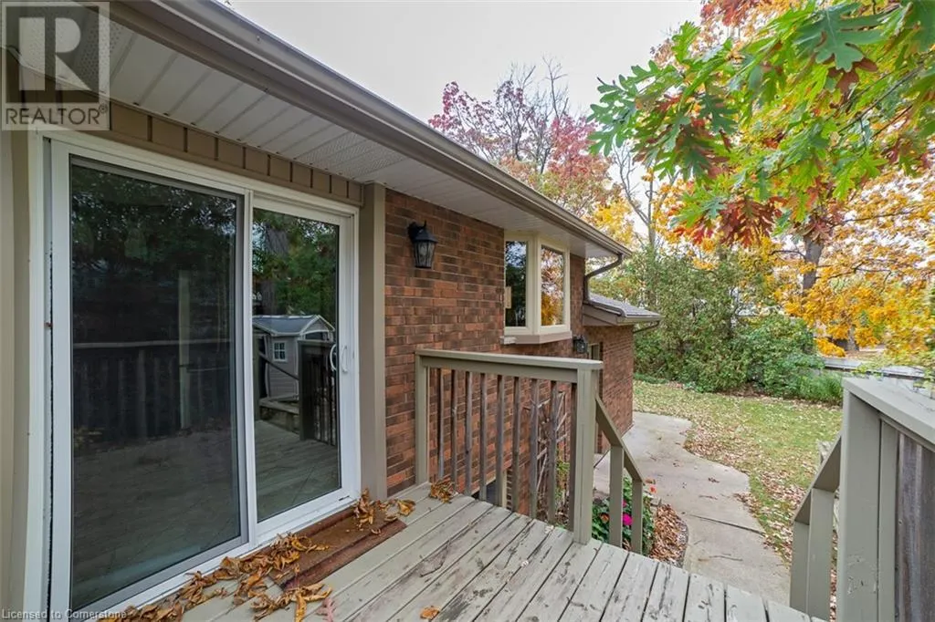 125 LAKESIDE Drive