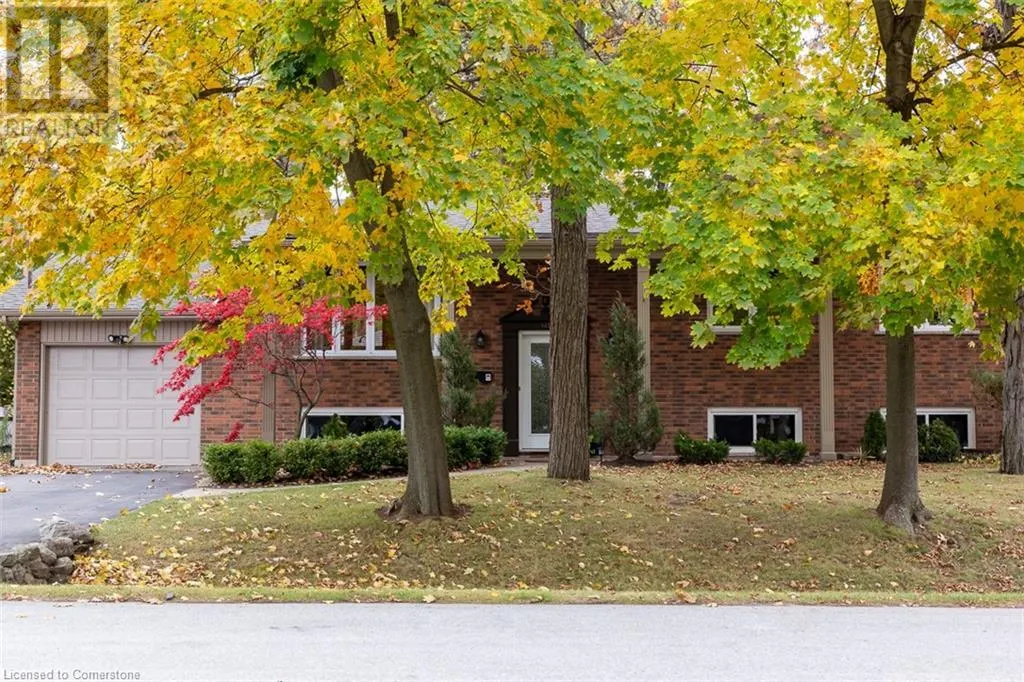 125 LAKESIDE Drive