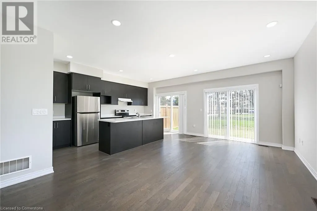 4 STARLING Drive
