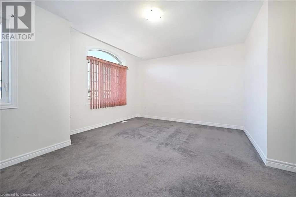 4 STARLING Drive