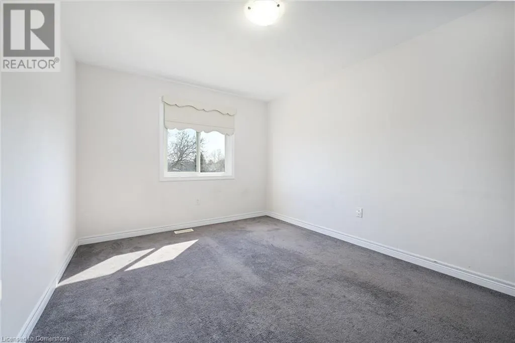 4 STARLING Drive