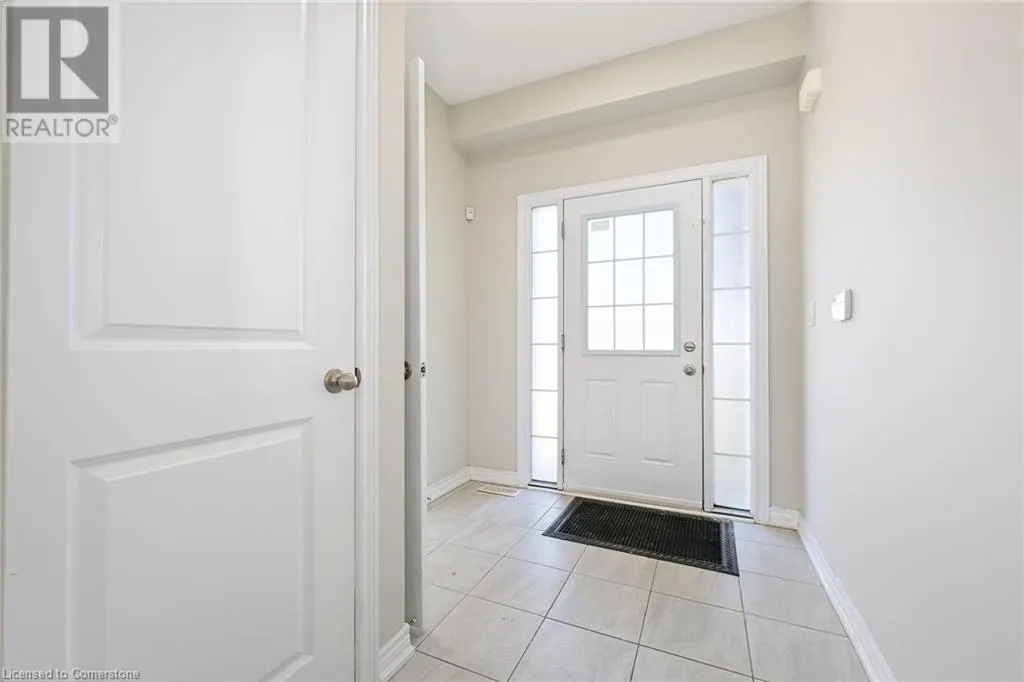 4 STARLING Drive
