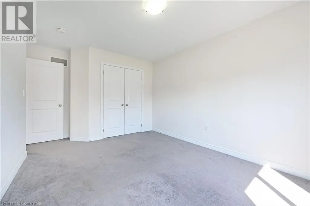4 STARLING Drive