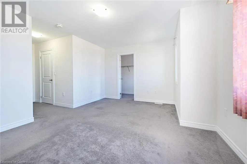 4 STARLING Drive
