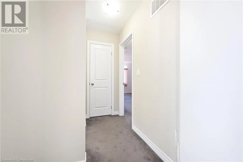 4 STARLING Drive