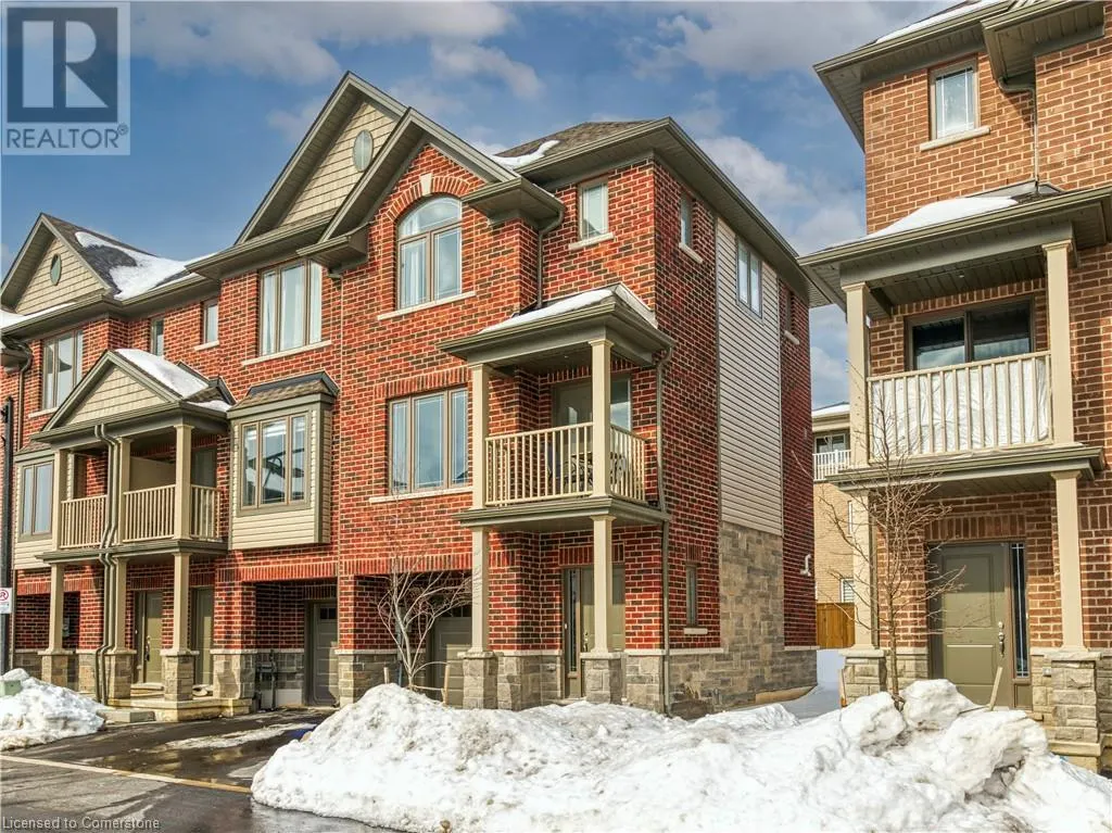 19 PICARDY Drive Unit# 8, #8