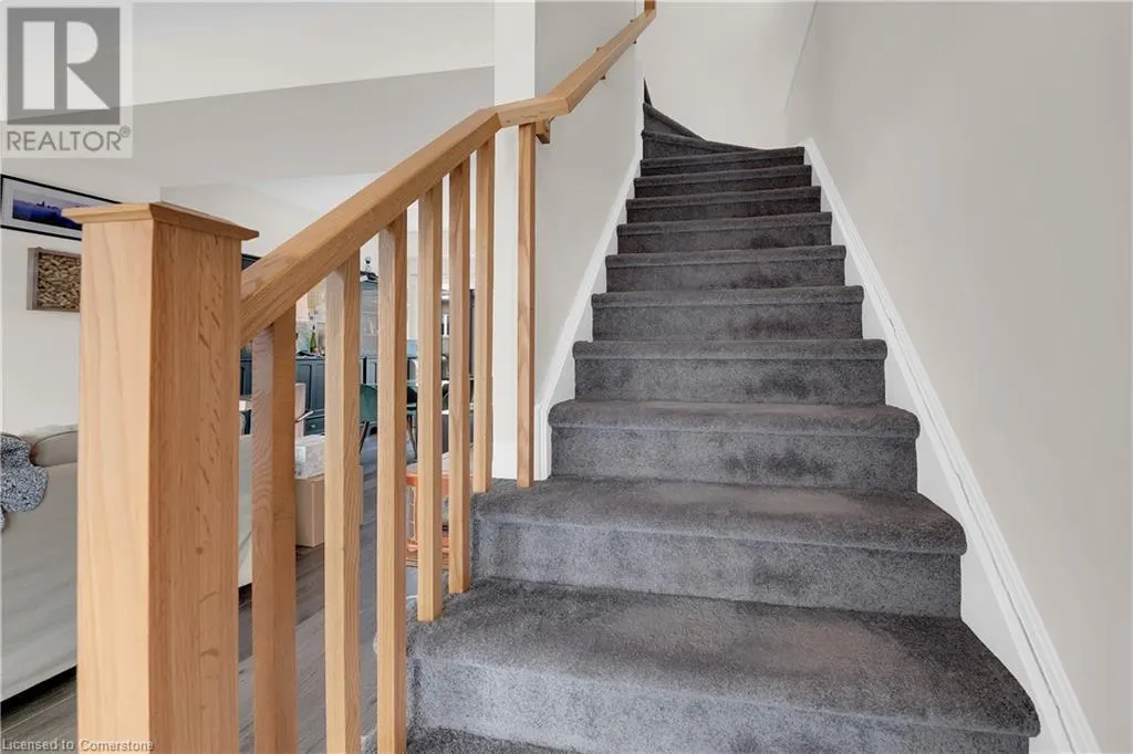 19 PICARDY Drive Unit# 8, #8