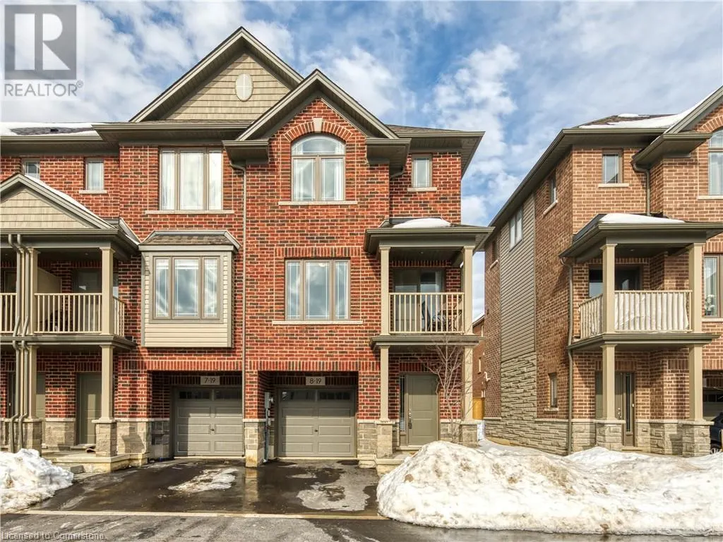 19 PICARDY Drive Unit# 8, #8