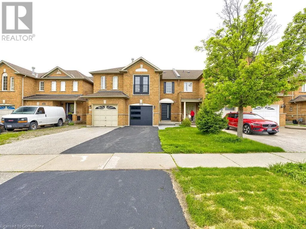 373 RAVINEVIEW Way