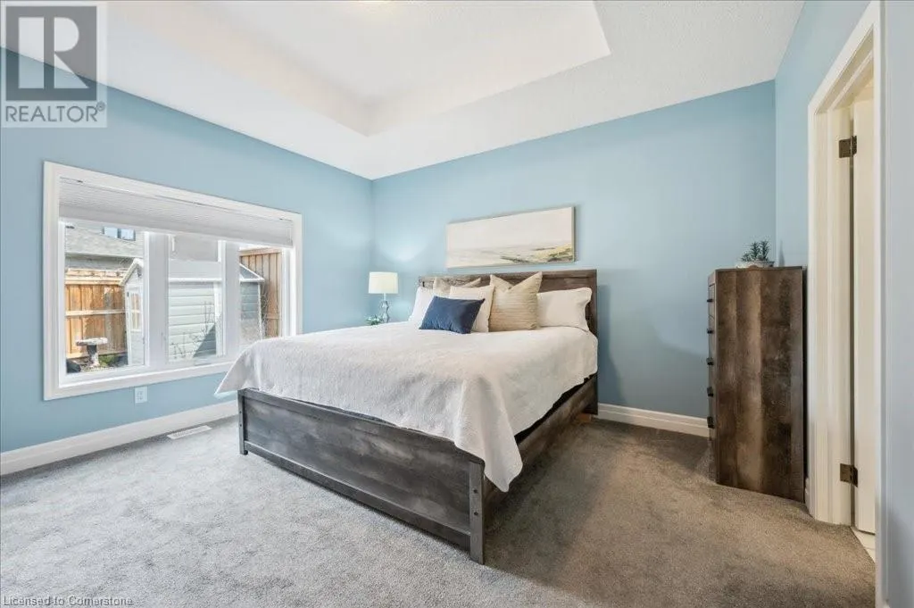 28 BUR OAK Drive