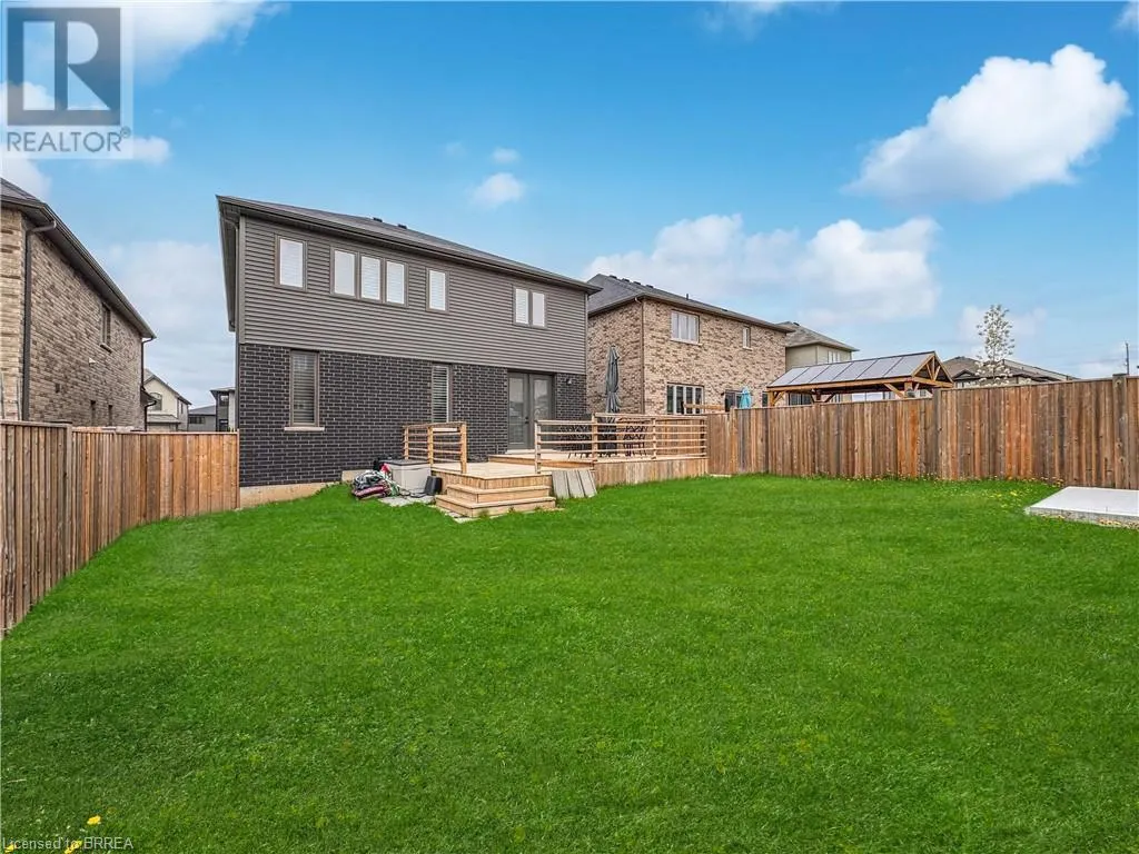10 VIC CHAMBERS Place
