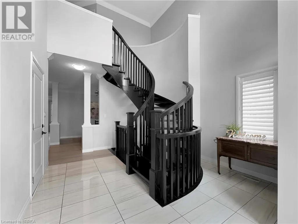 10 VIC CHAMBERS Place