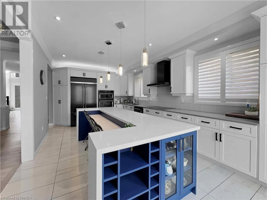 10 VIC CHAMBERS Place