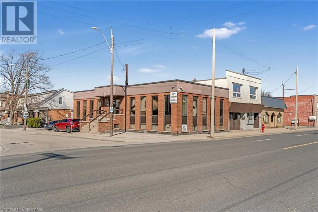 1219 MAIN Street E