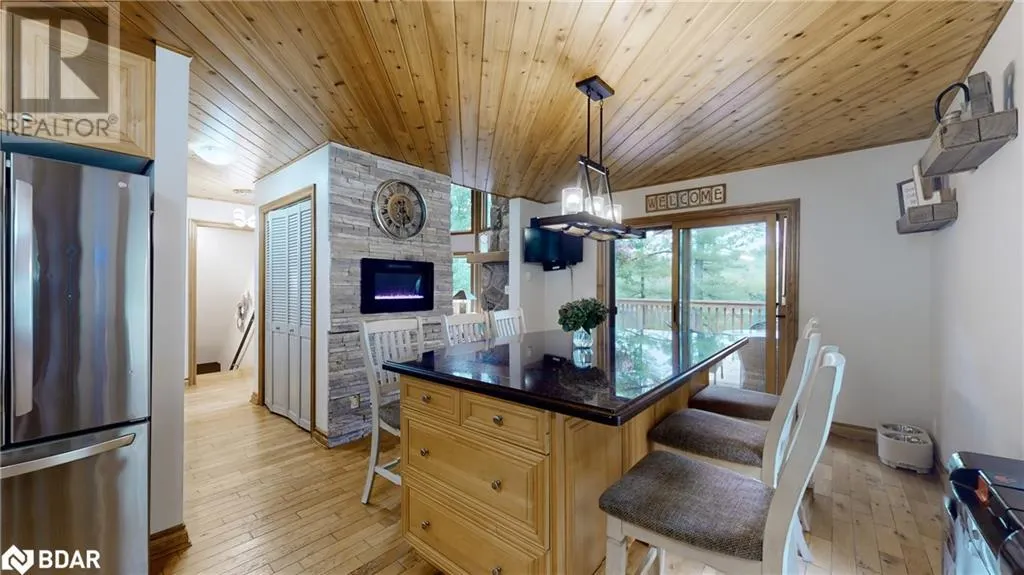 3413 FLAT RAPIDS Lane