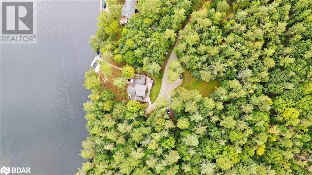 3413 FLAT RAPIDS Lane