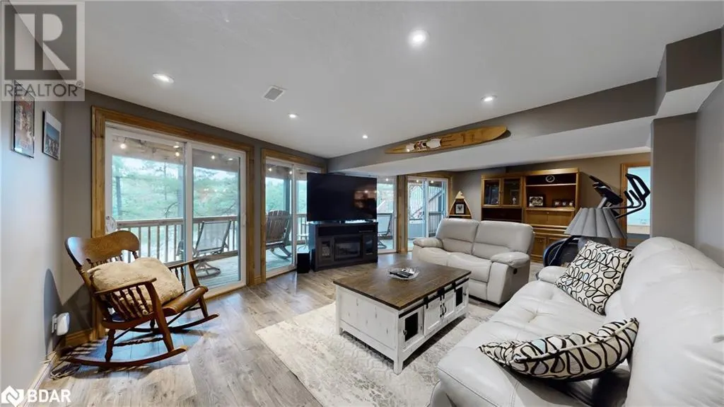 3413 FLAT RAPIDS Lane