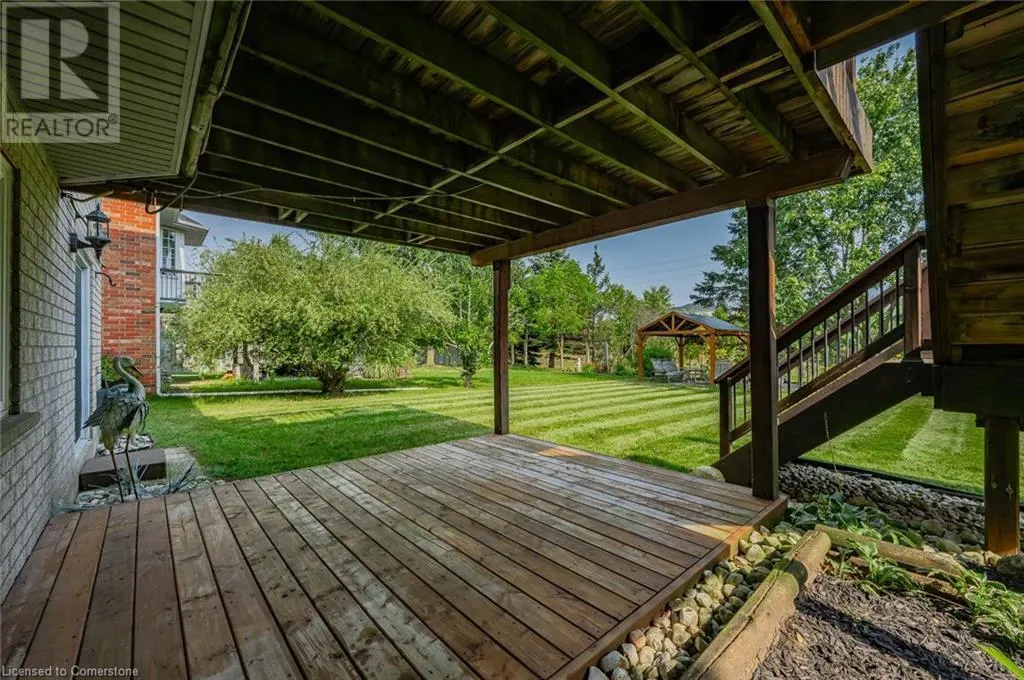10 JEAN ANDERSON Crescent