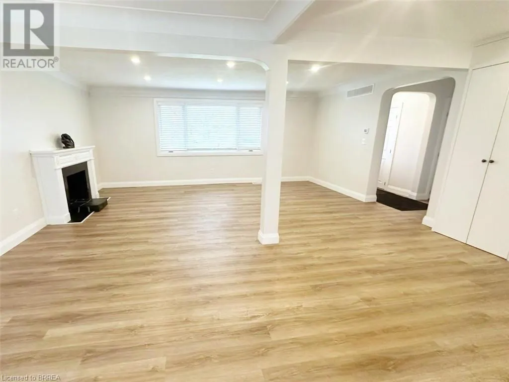75 HENDERSON Avenue