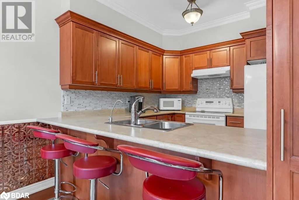 127 OAKHAVEN Place Unit# 127, #127
