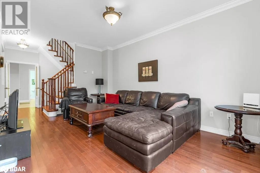 127 OAKHAVEN Place Unit# 127, #127