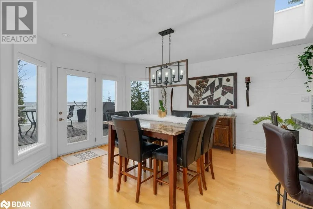 91 LAKESHORE Road W