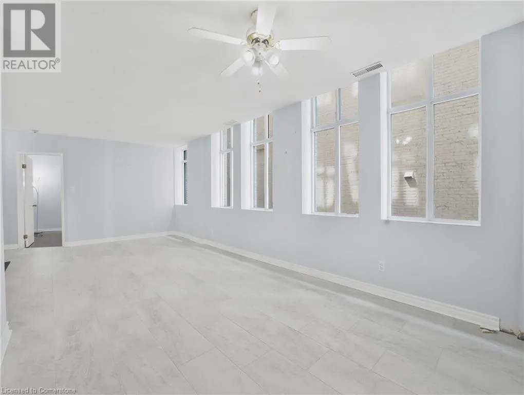 36 JAMES Street S