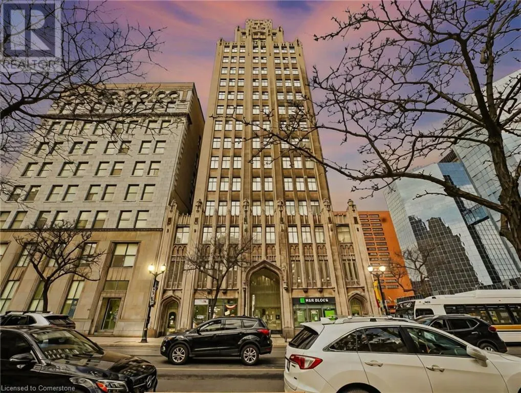 36 JAMES Street S