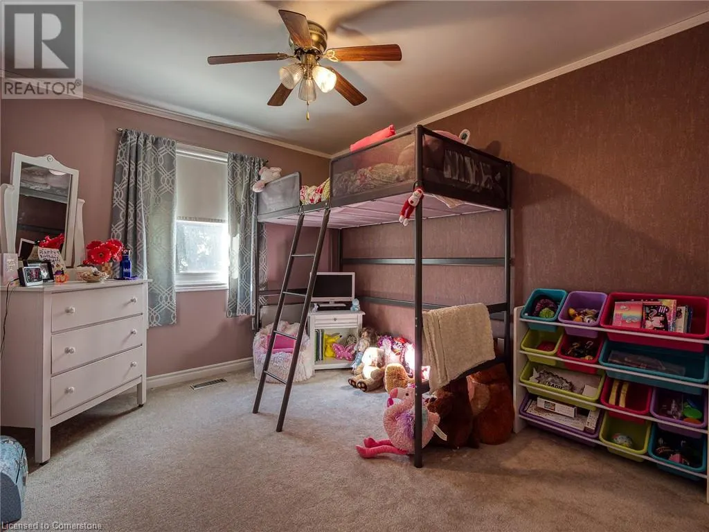 594 DURHAM Crescent Unit# 1, #1