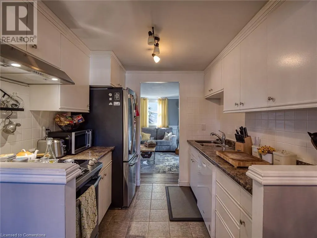 594 DURHAM Crescent Unit# 1, #1