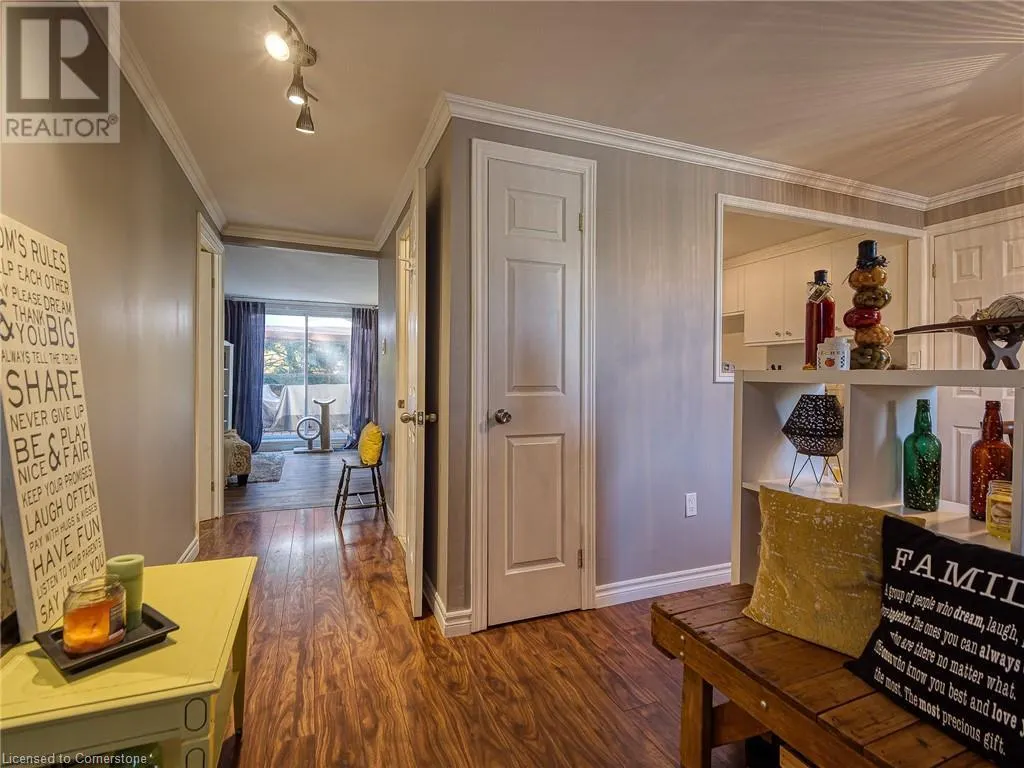 594 DURHAM Crescent Unit# 1, #1