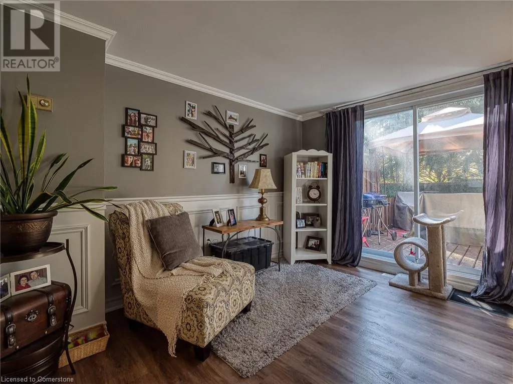 594 DURHAM Crescent Unit# 1, #1