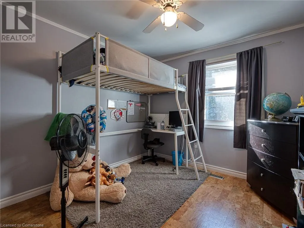 594 DURHAM Crescent Unit# 1, #1