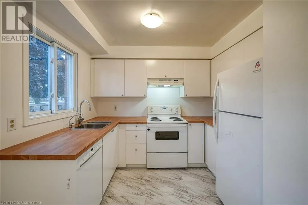 394 SPRINGBANK Avenue Unit# 4, #4