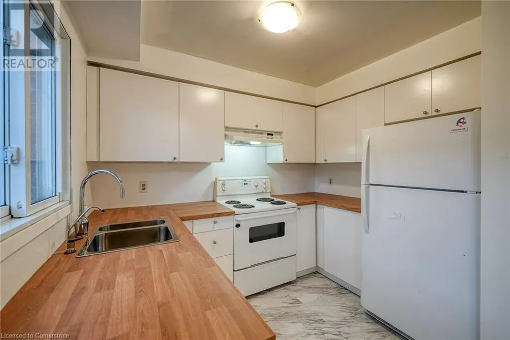394 SPRINGBANK Avenue Unit# 4, #4