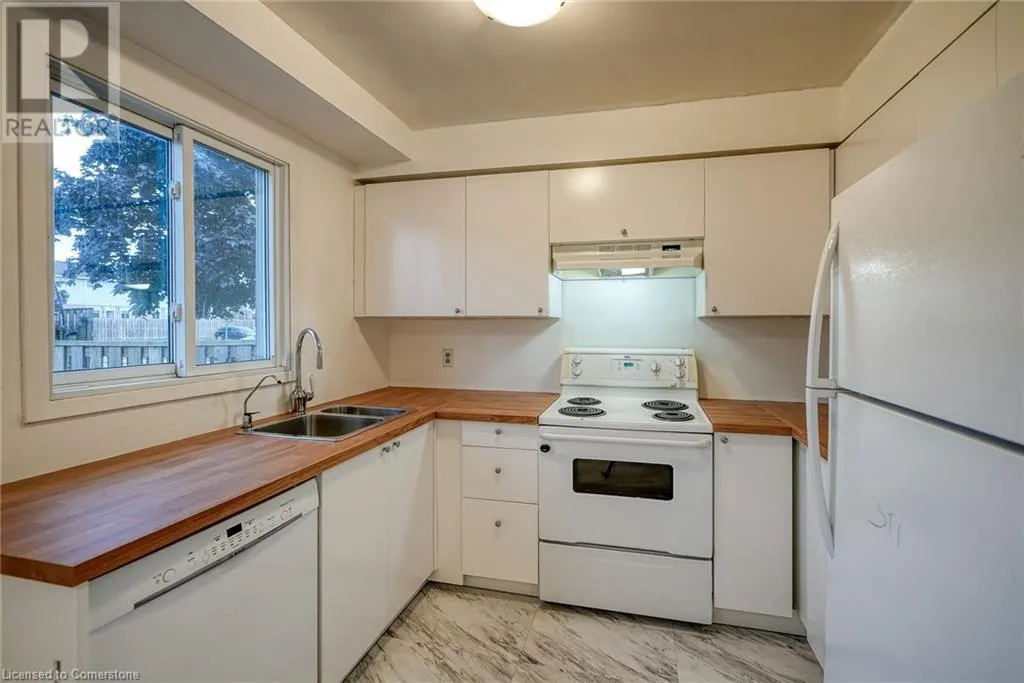 394 SPRINGBANK Avenue Unit# 4, #4
