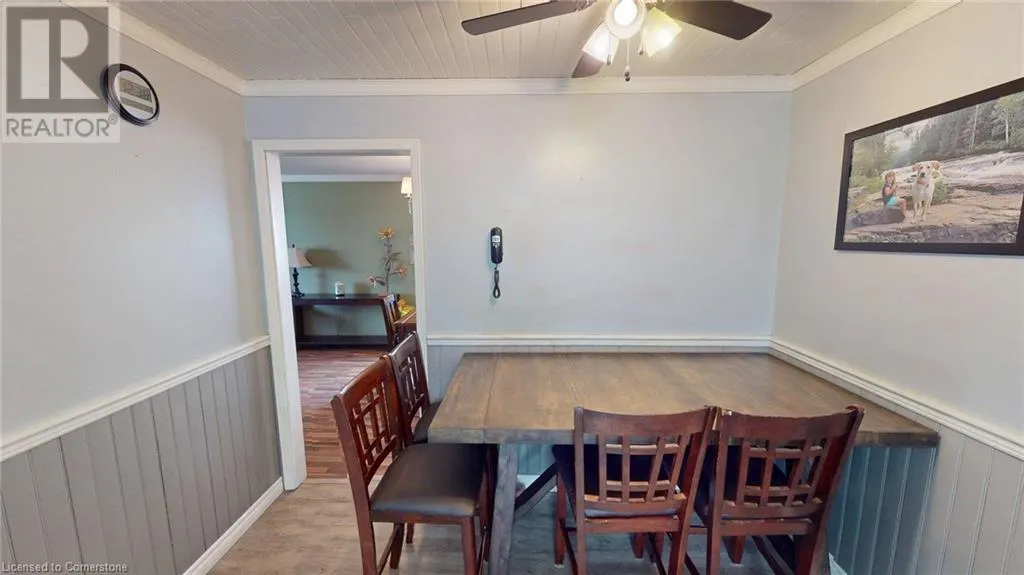12 SILVERDALE Drive