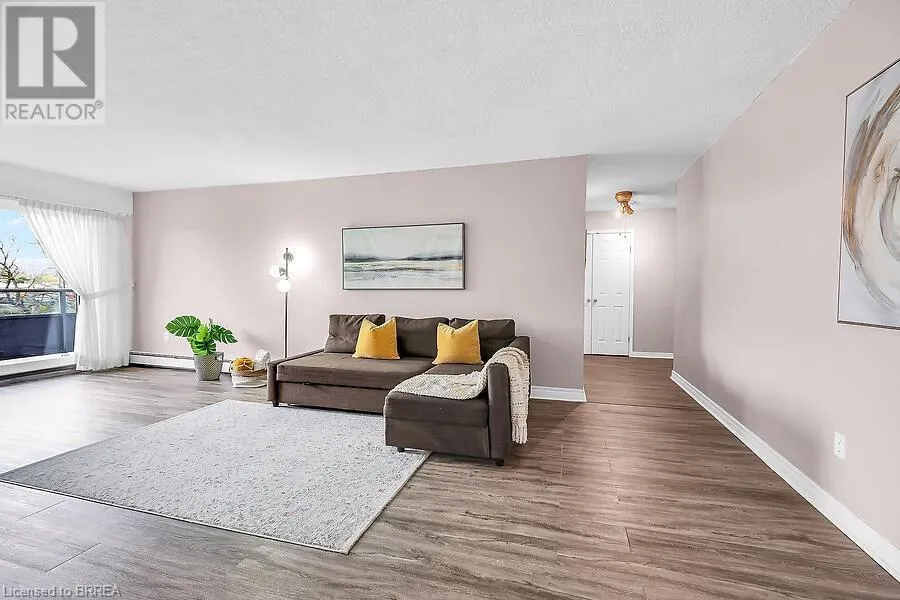 640 WEST Street Unit# 300, #300
