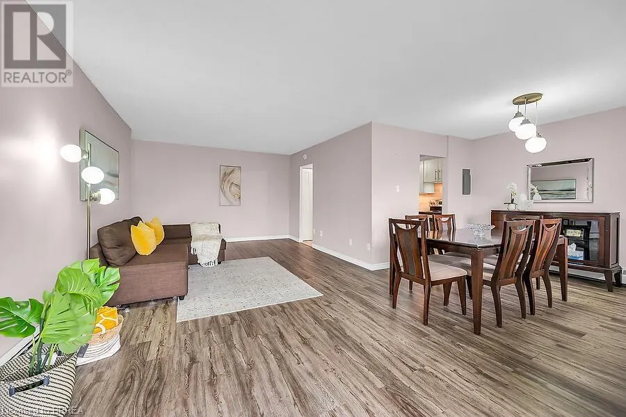 640 WEST Street Unit# 300, #300