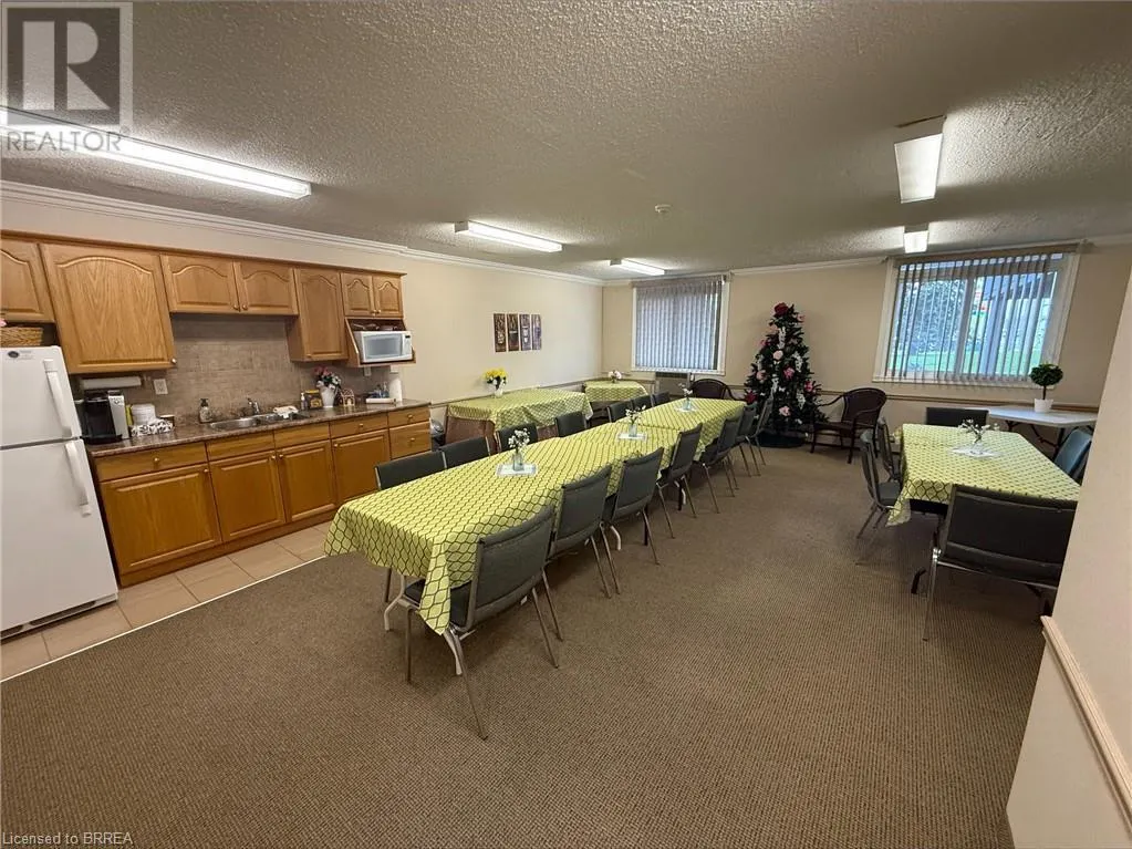 640 WEST Street Unit# 300, #300