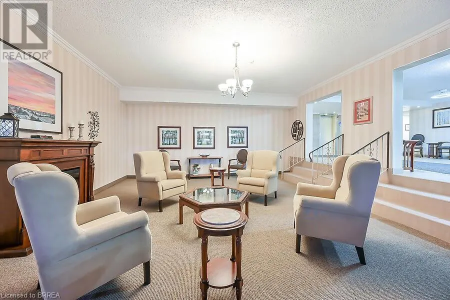 640 WEST Street Unit# 300, #300