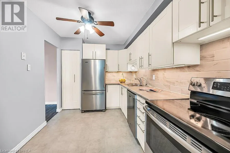 640 WEST Street Unit# 300, #300