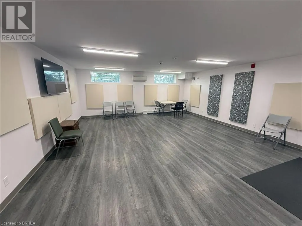 640 WEST Street Unit# 300, #300