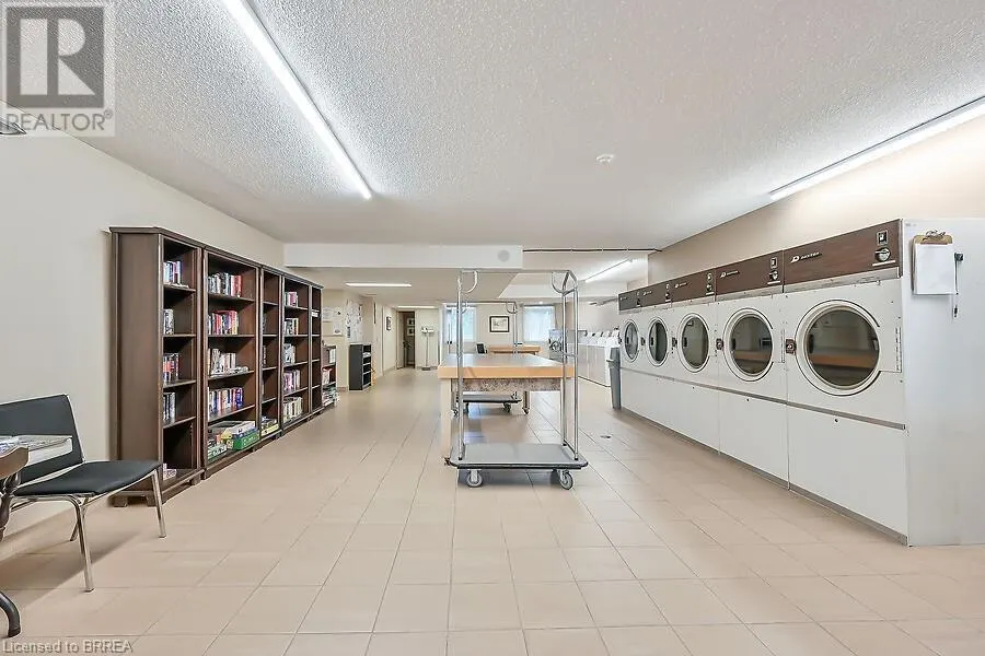 640 WEST Street Unit# 300, #300