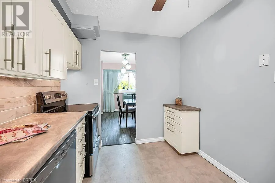 640 WEST Street Unit# 300, #300