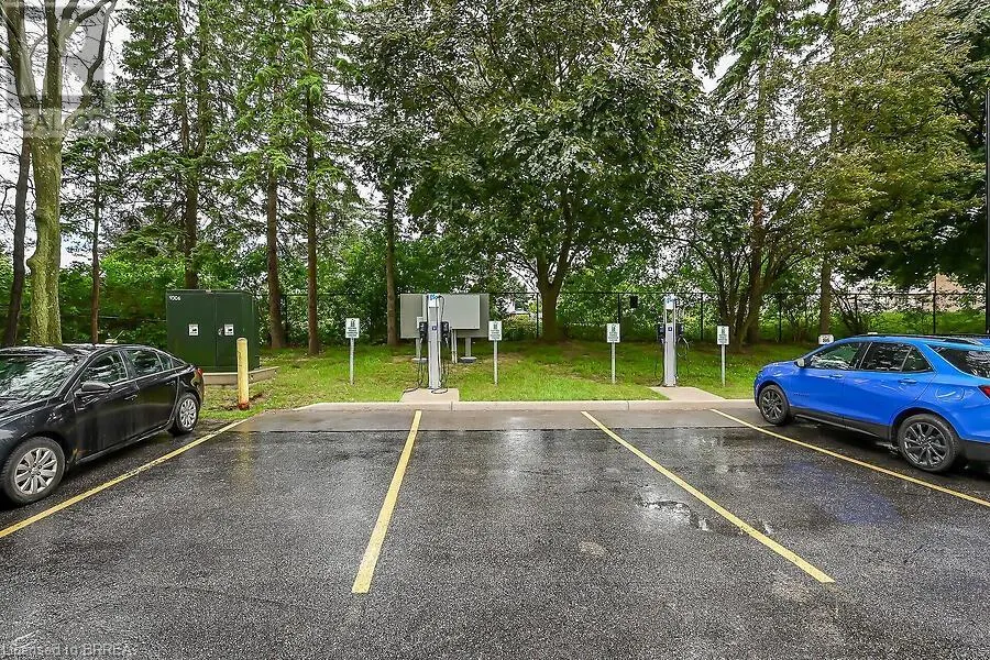 640 WEST Street Unit# 300, #300