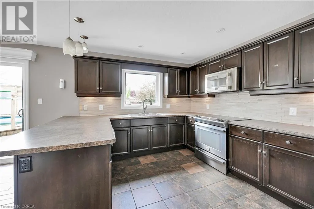 505 LAKEVIEW Drive